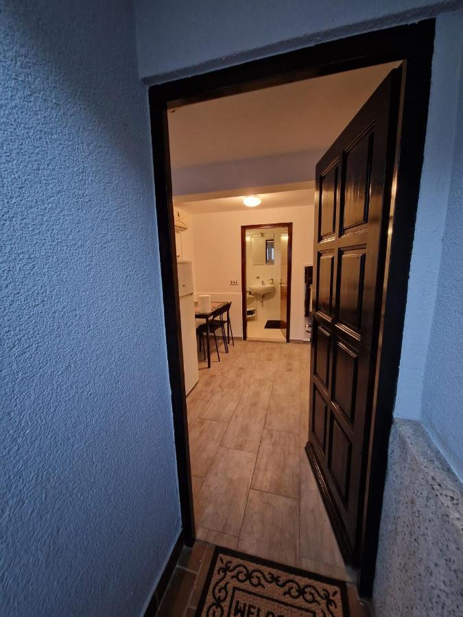 Apartments Luigi Umag Exterior photo